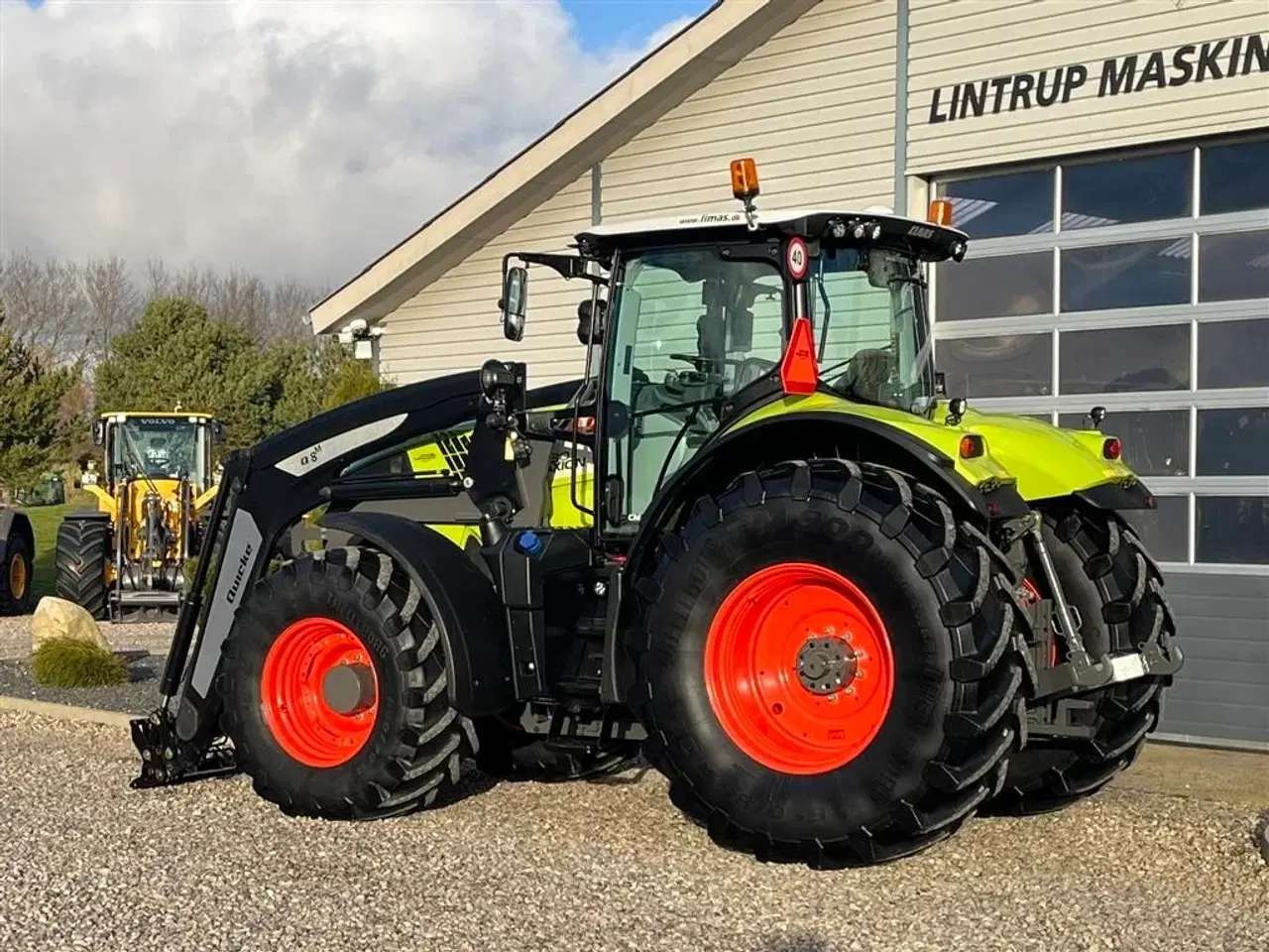 Billede 12 - CLAAS AXION 830 CMATIC Med frontlæsser