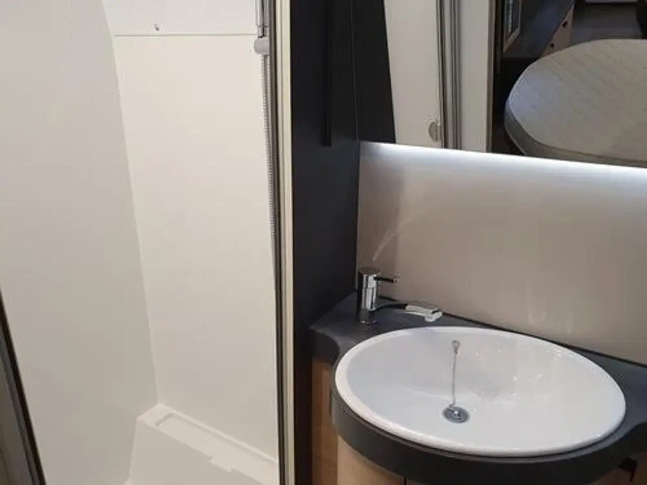 Billede 3 - Hobby MAXIA 660 WQM