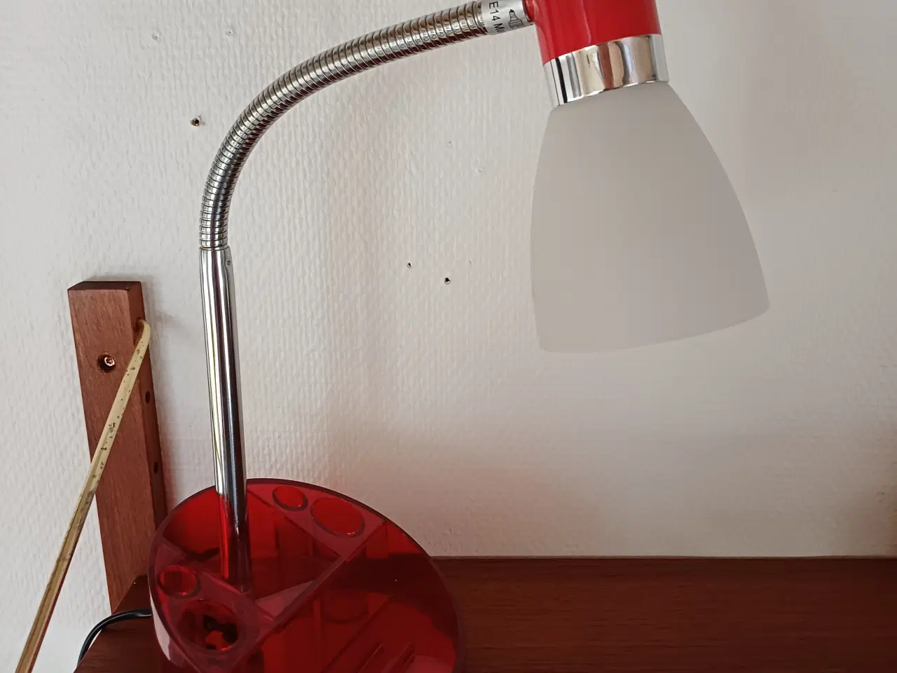 Billede 1 - 100 procent retro bordlampe. 