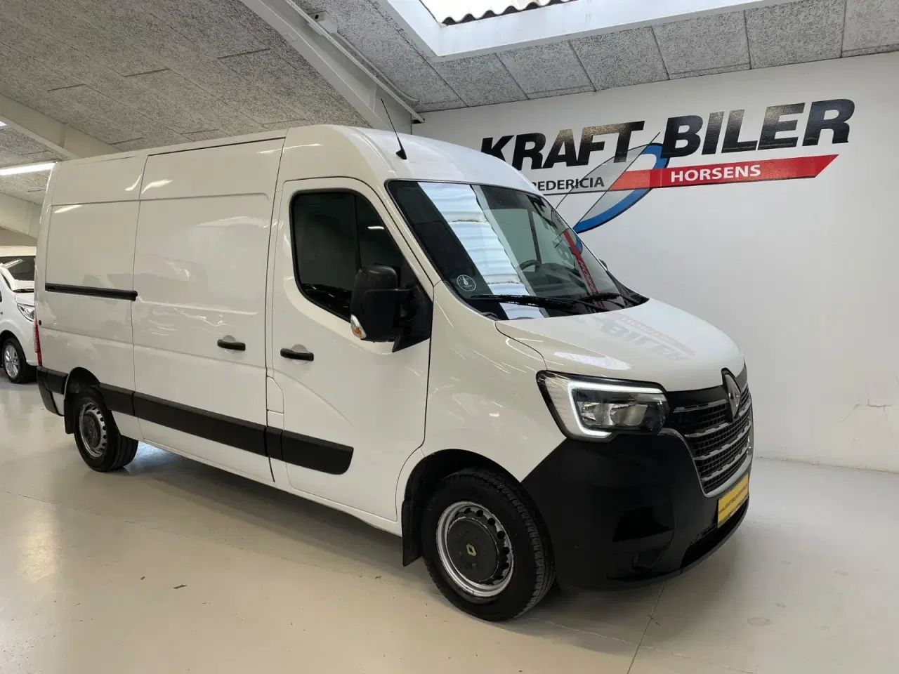 Billede 1 - Renault Master IV T33 2,3 dCi 150 L2H2 Kassevogn