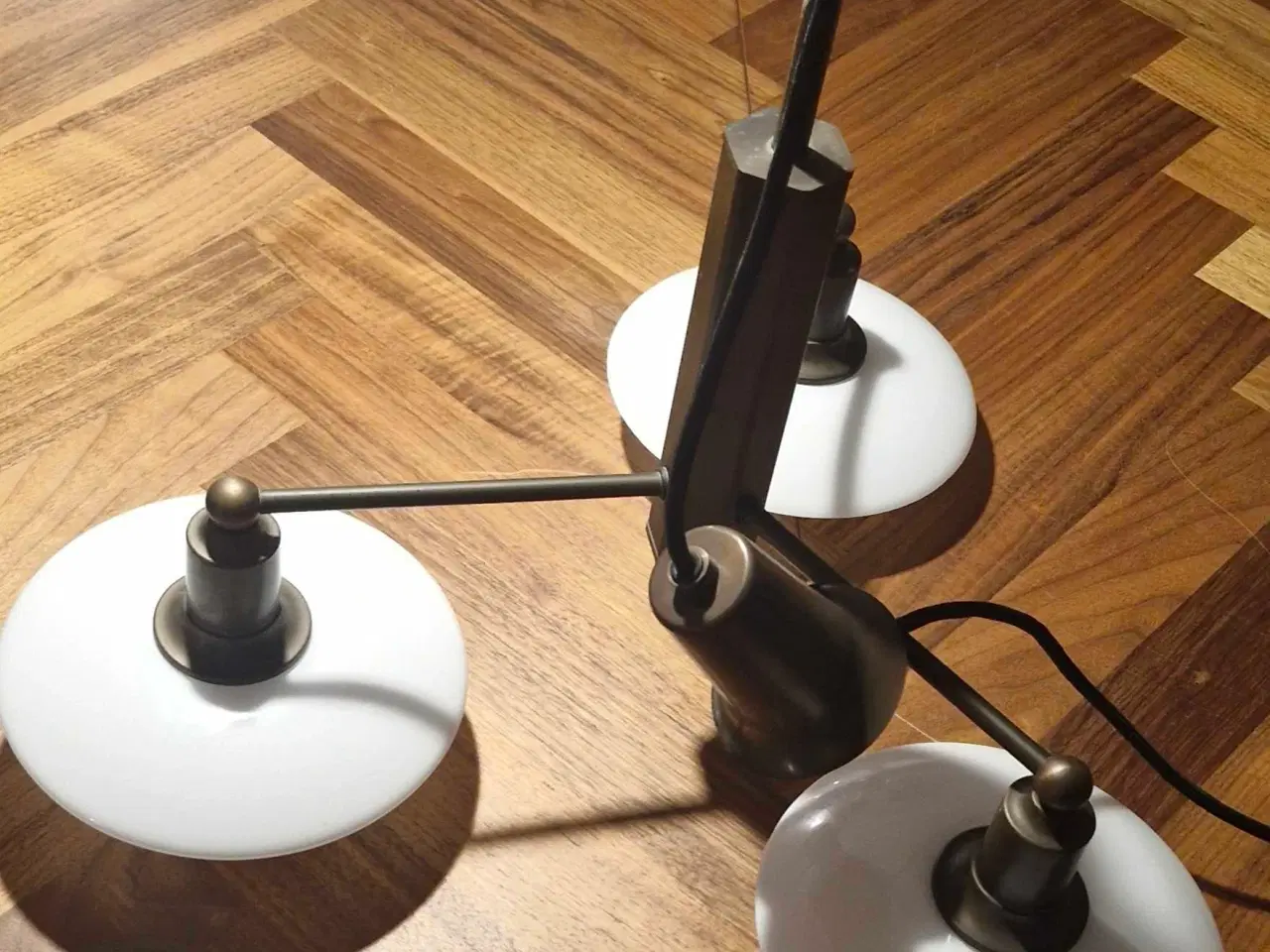 Billede 2 - PH 2/1 bruneret stammekrone I super stand og alt e