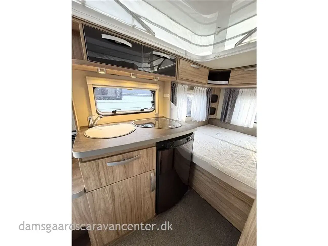 Billede 10 - 2021 - Hymer Feeling 425   Dobbeltseng-Gulvtemp.-Mover-Shadow