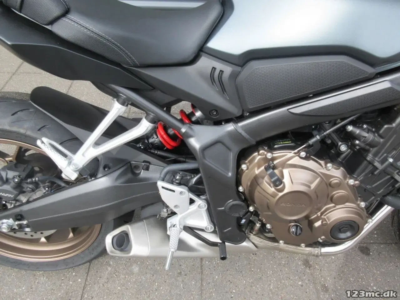 Billede 8 - Honda CB 650 R MC-SYD BYTTER GERNE  5 ÅRS  GARANTI