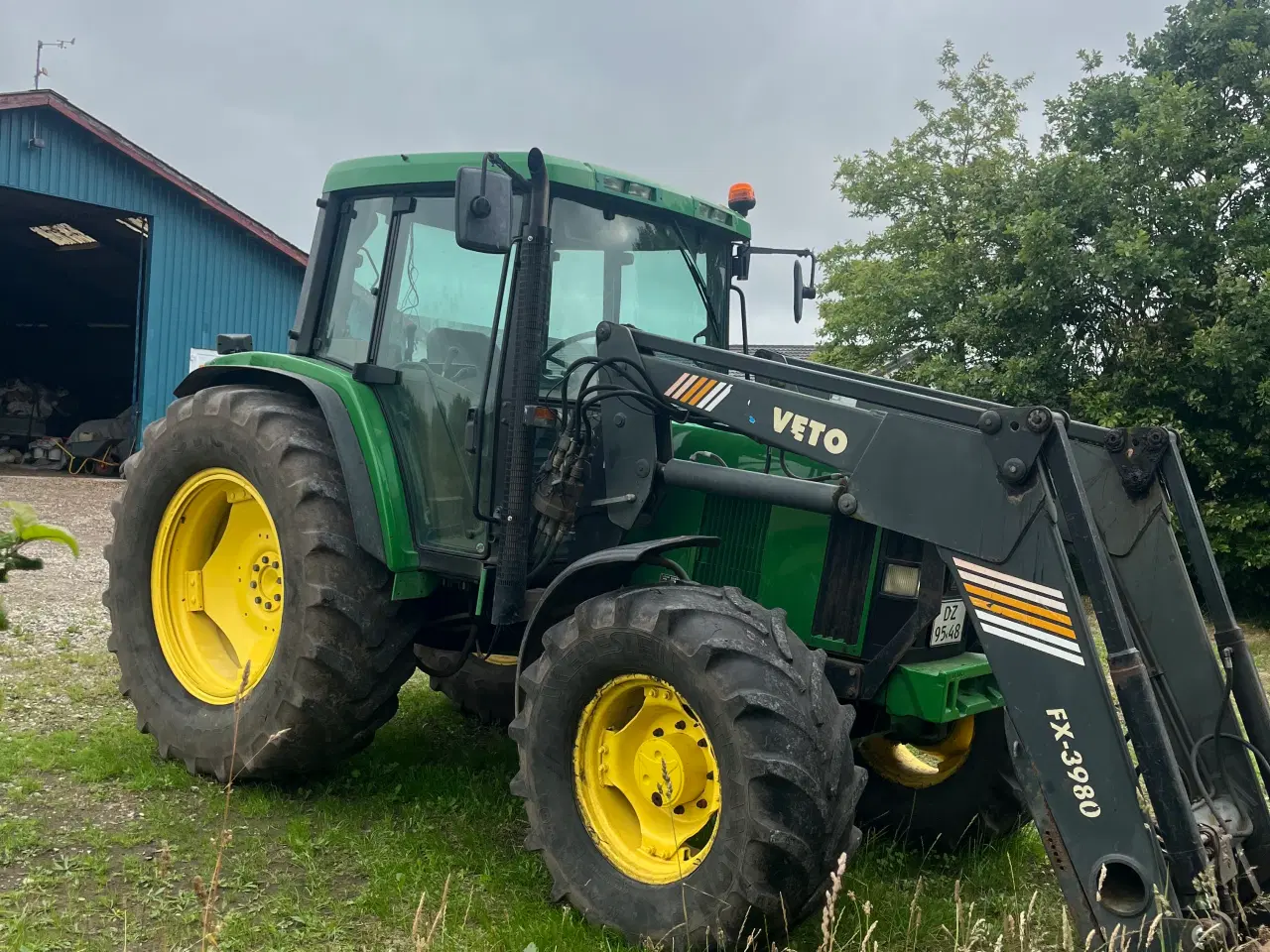 Billede 2 - Traktor John Deere 6400 med frontlæsser