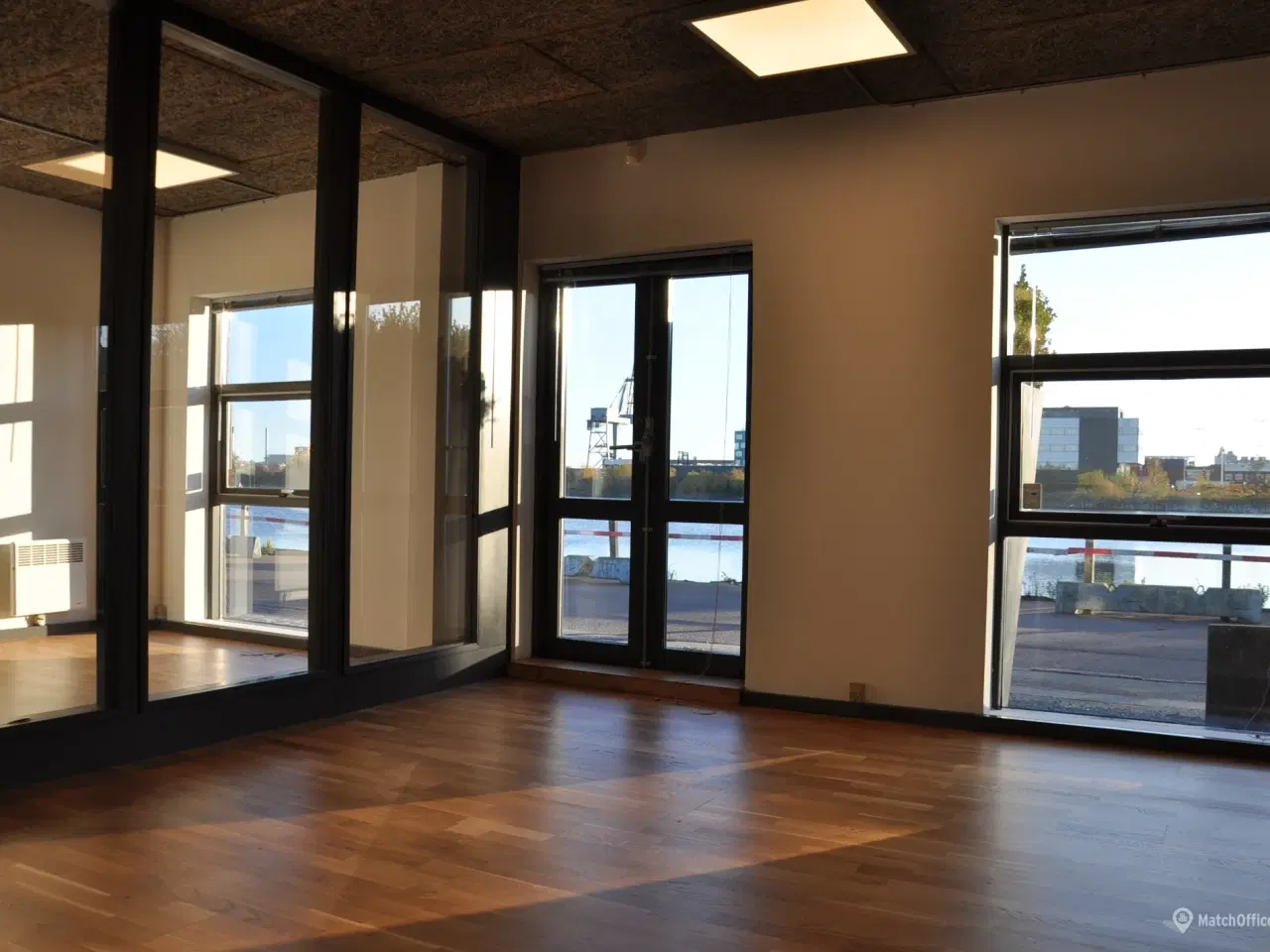 Billede 3 - CHARMERENDE  KONTORLEJEMÅL MED UDSIGT TIL VANDET I NORDHAVN