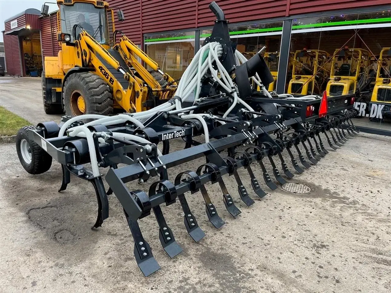 Billede 4 - Intertech Fabriksny 7.50 m. tandnedfælder