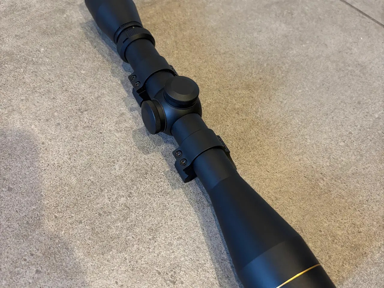 Billede 1 - Leupold kikkert og montage