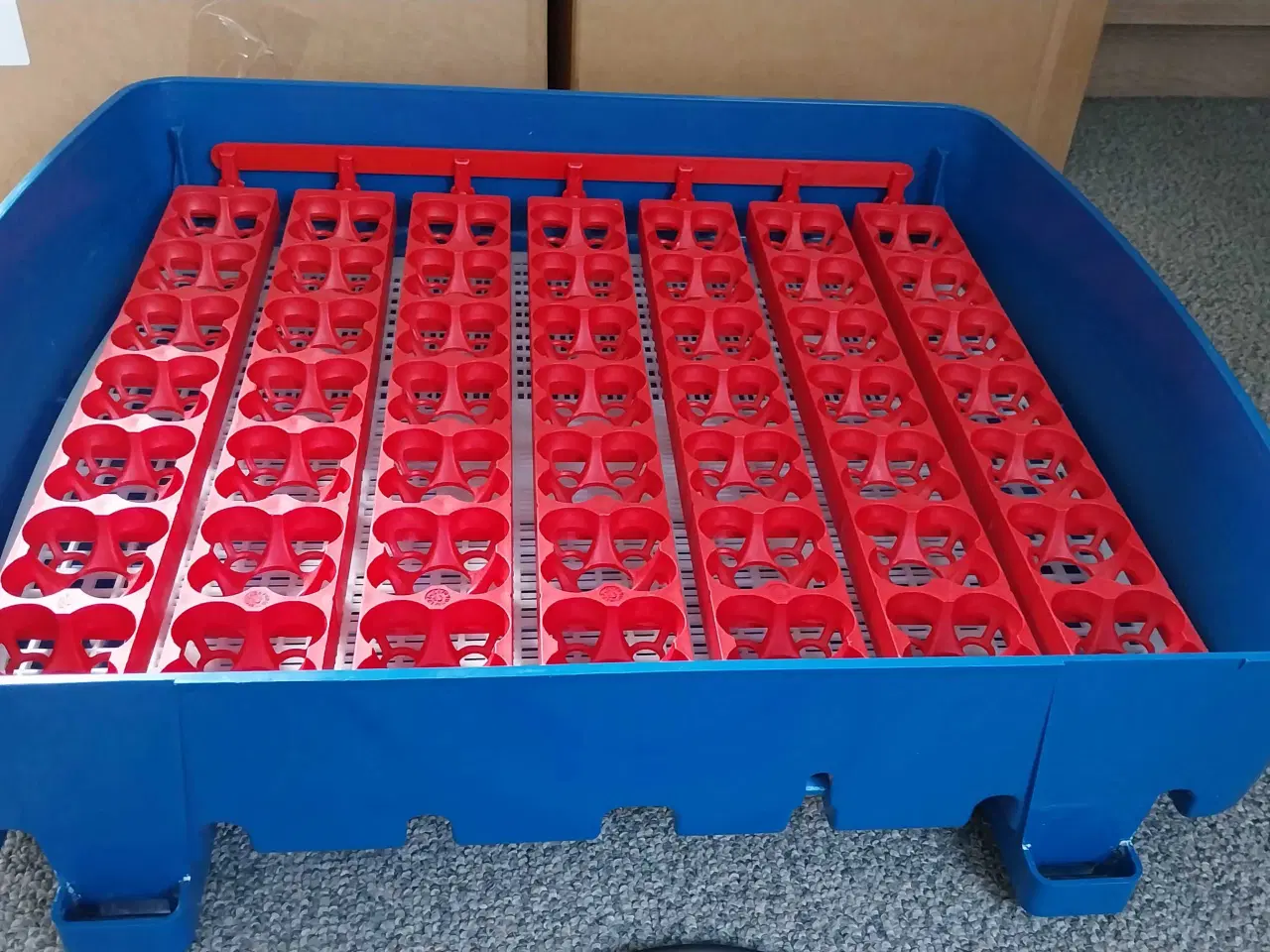 Billede 4 - Rugemaskine til 49 æg