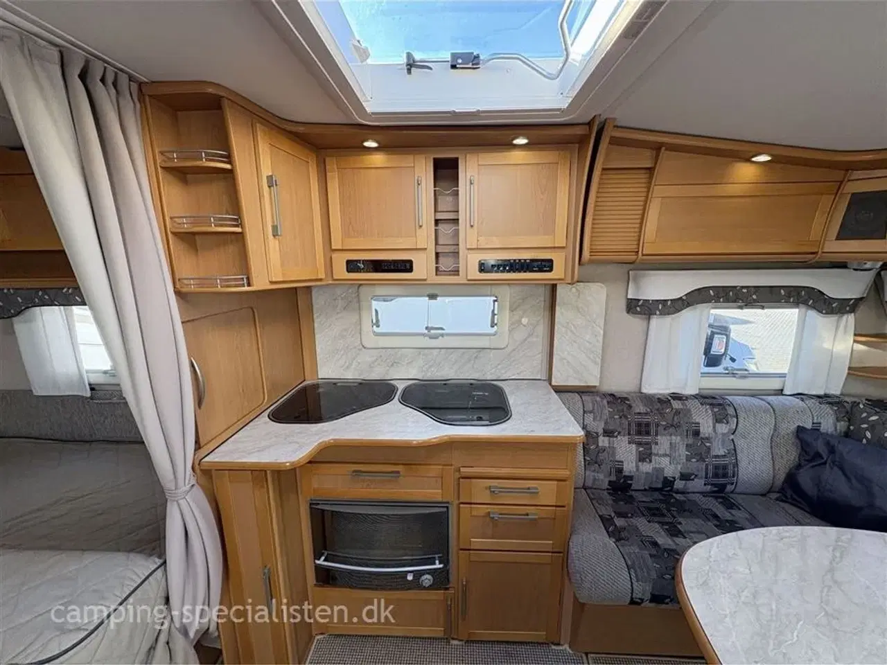 Billede 5 - 2007 - Kabe Safir TDL KS   Kabe Safir TDL KS 2007 - Se den nu hos Camping-Specialisten.dk