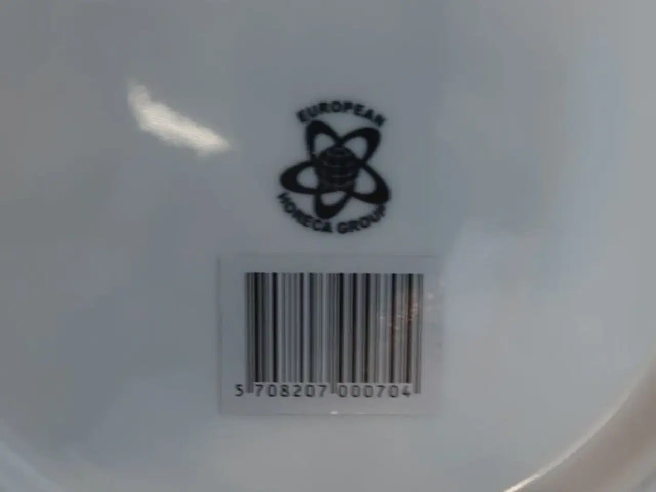 Billede 4 - 3 kasser (4 pr. stk.) Serveringsskål  hvid porcelæn KEN STORKØKKEN