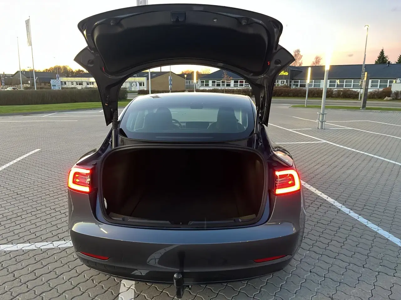 Billede 14 - Tesla Model 3 RWD