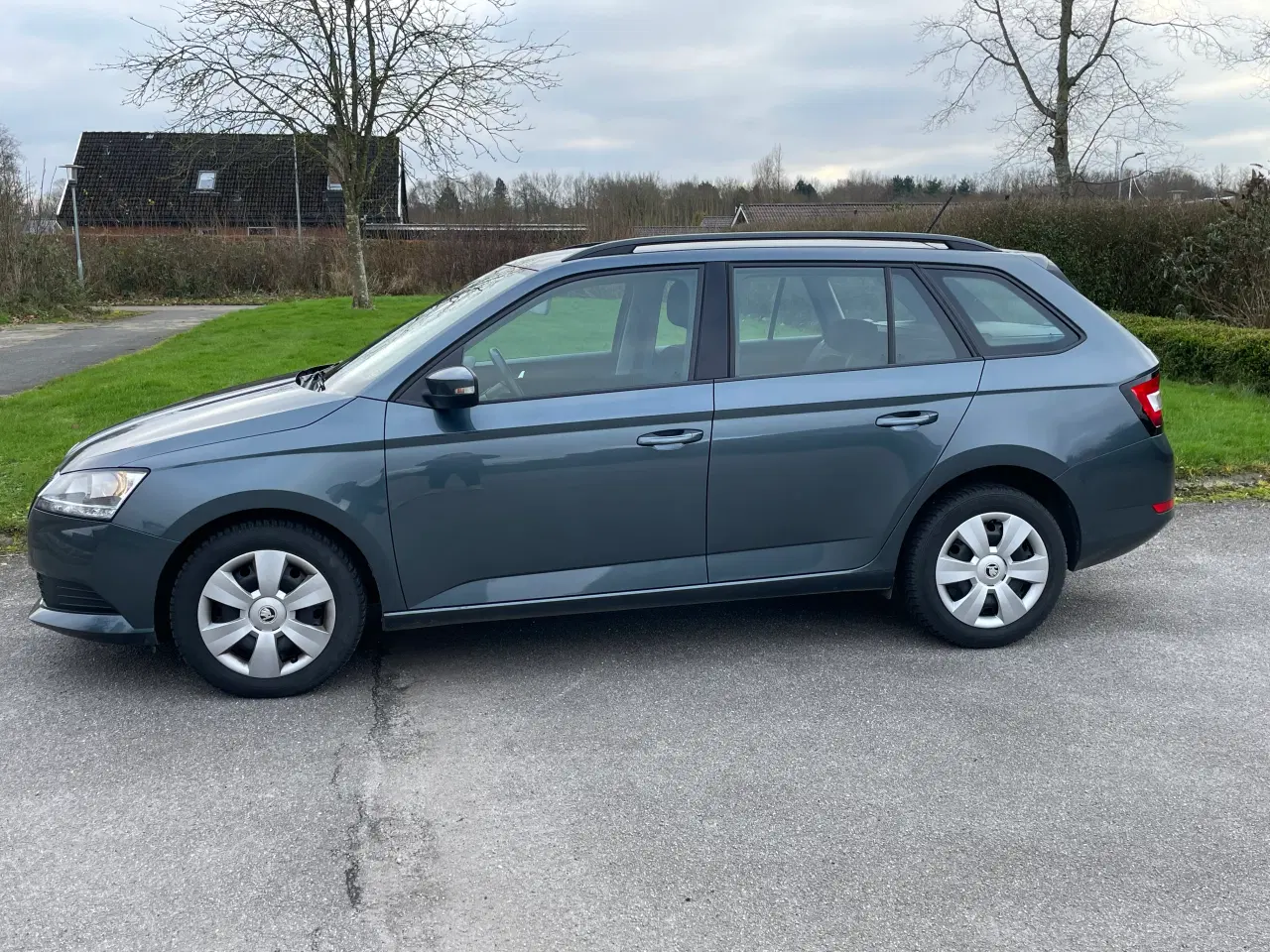 Billede 1 - ŠKODA Fabia 1.0 MPI 60 COMBI