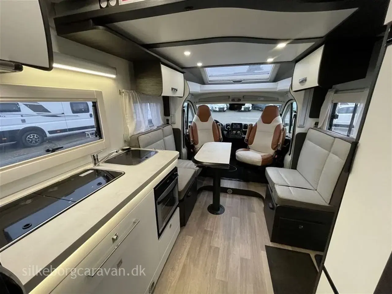 Billede 9 - 2024 - Benimar Mileo 268 NK