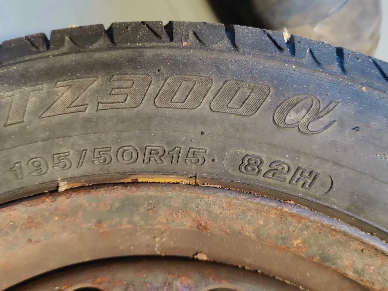 Billede 7 - Komplette hjul med navkapsler