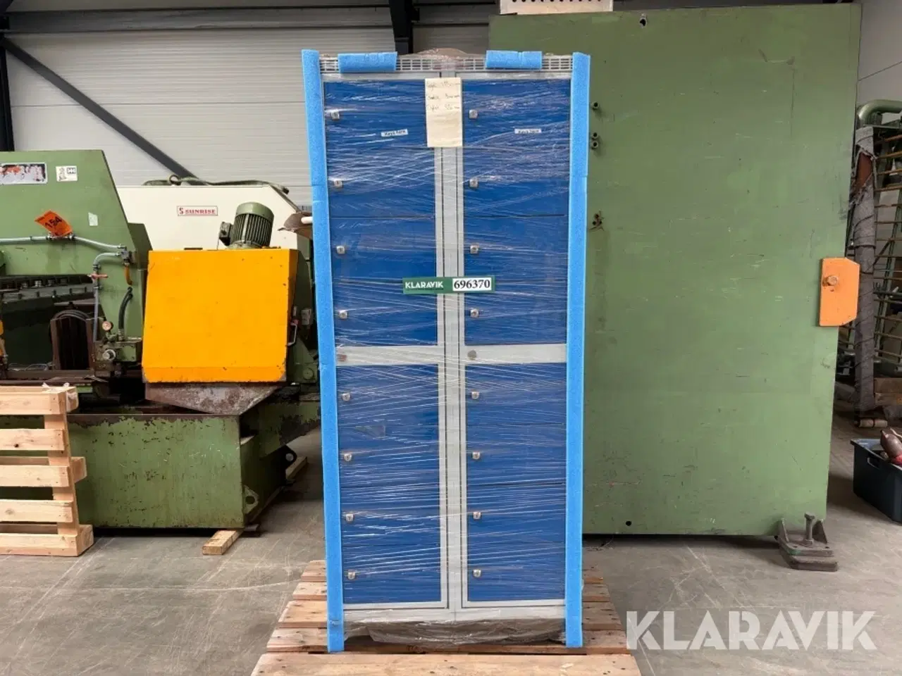 Billede 2 - Værkstedsskabe