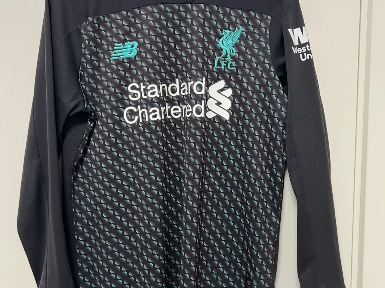 Billede 2 - Liverpool trøje