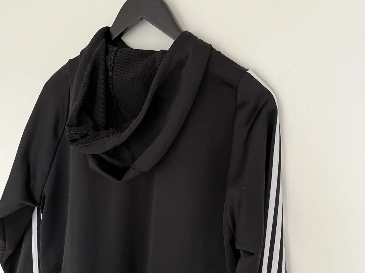 Billede 4 - Træningstrøje