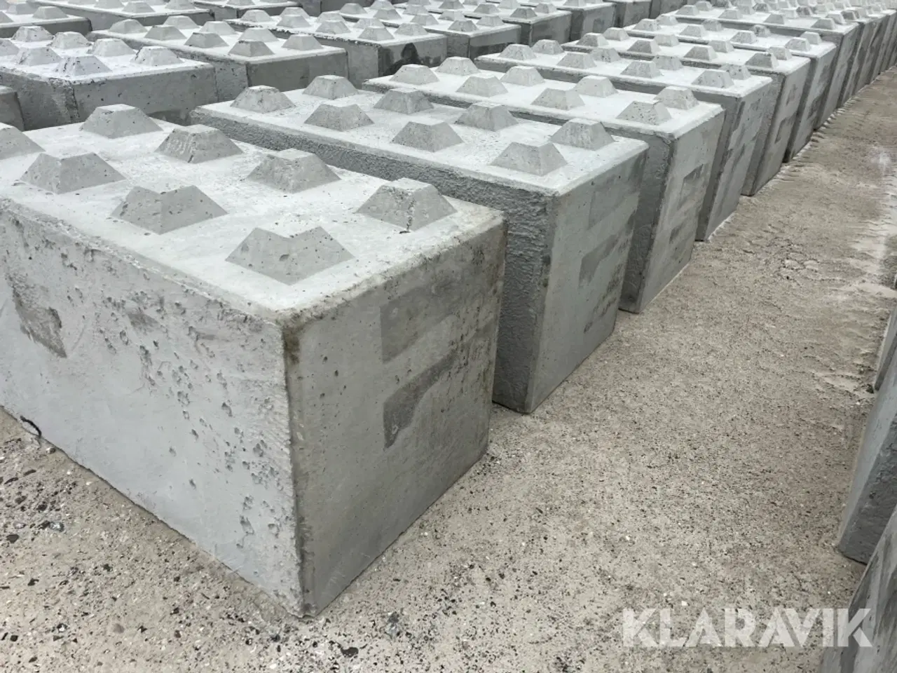 Billede 3 - Betonblokke / siloklodser 25 styk -