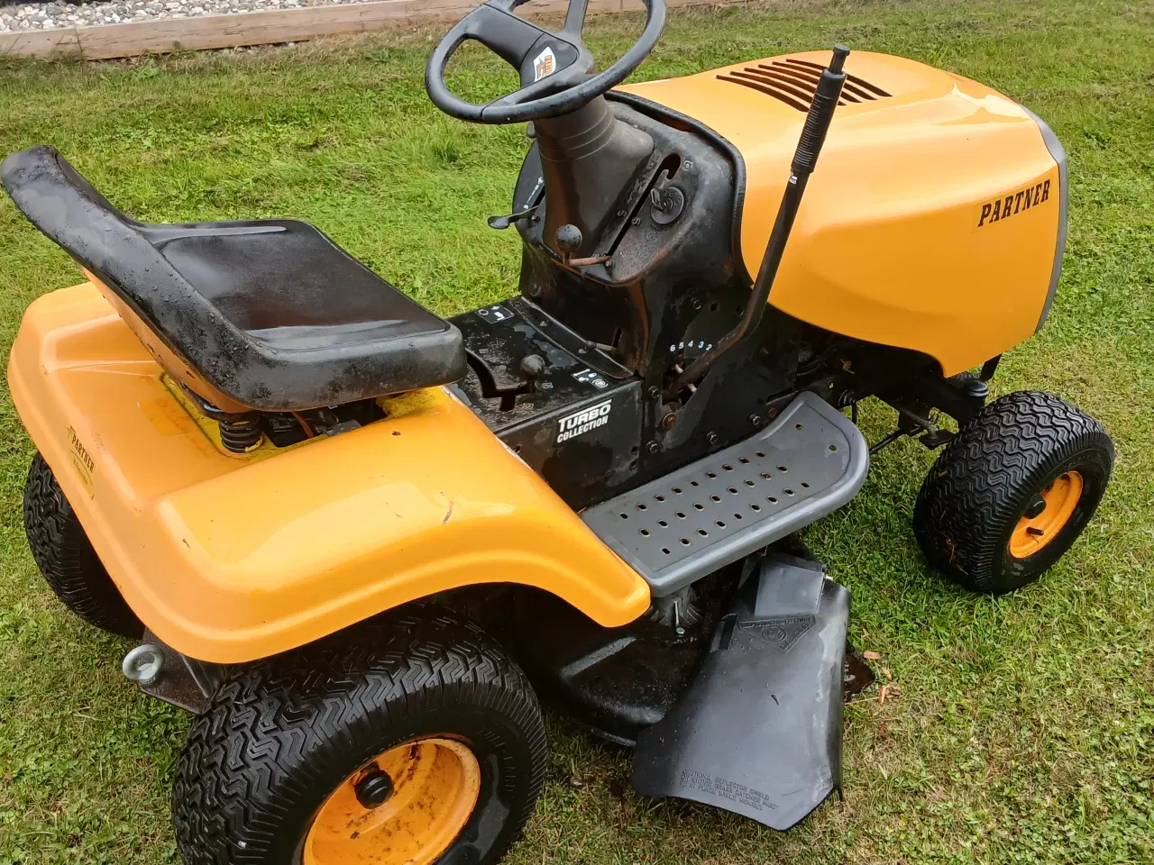 Billede 4 - Partner plænetraktor 