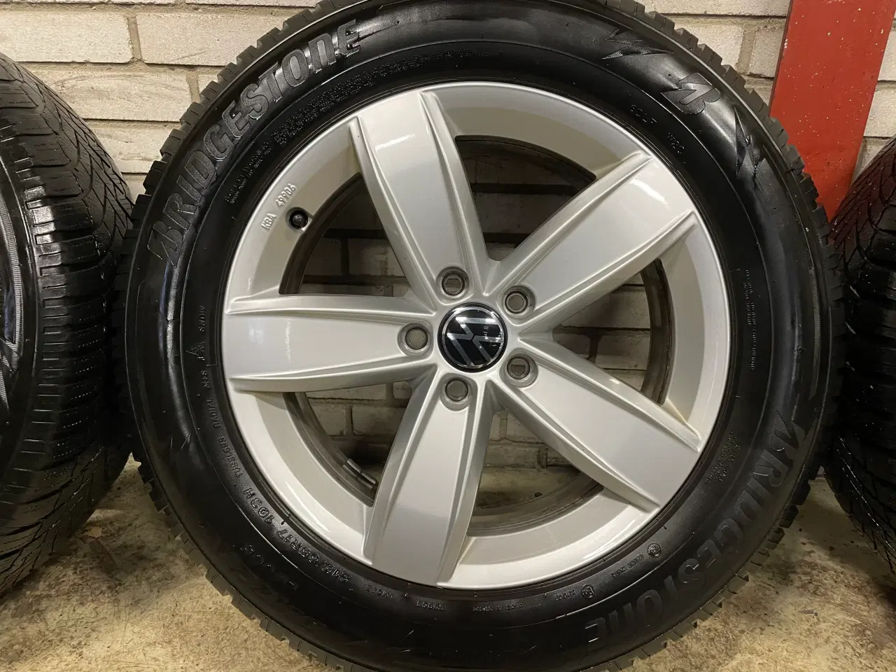 Billede 6 - 17 VW Tiguan 215/65r17 Ref.213 vinter