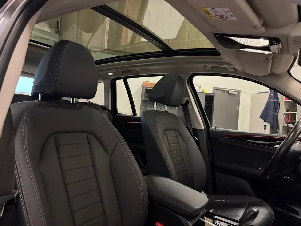 Billede 17 - BMW iX3  Charged
