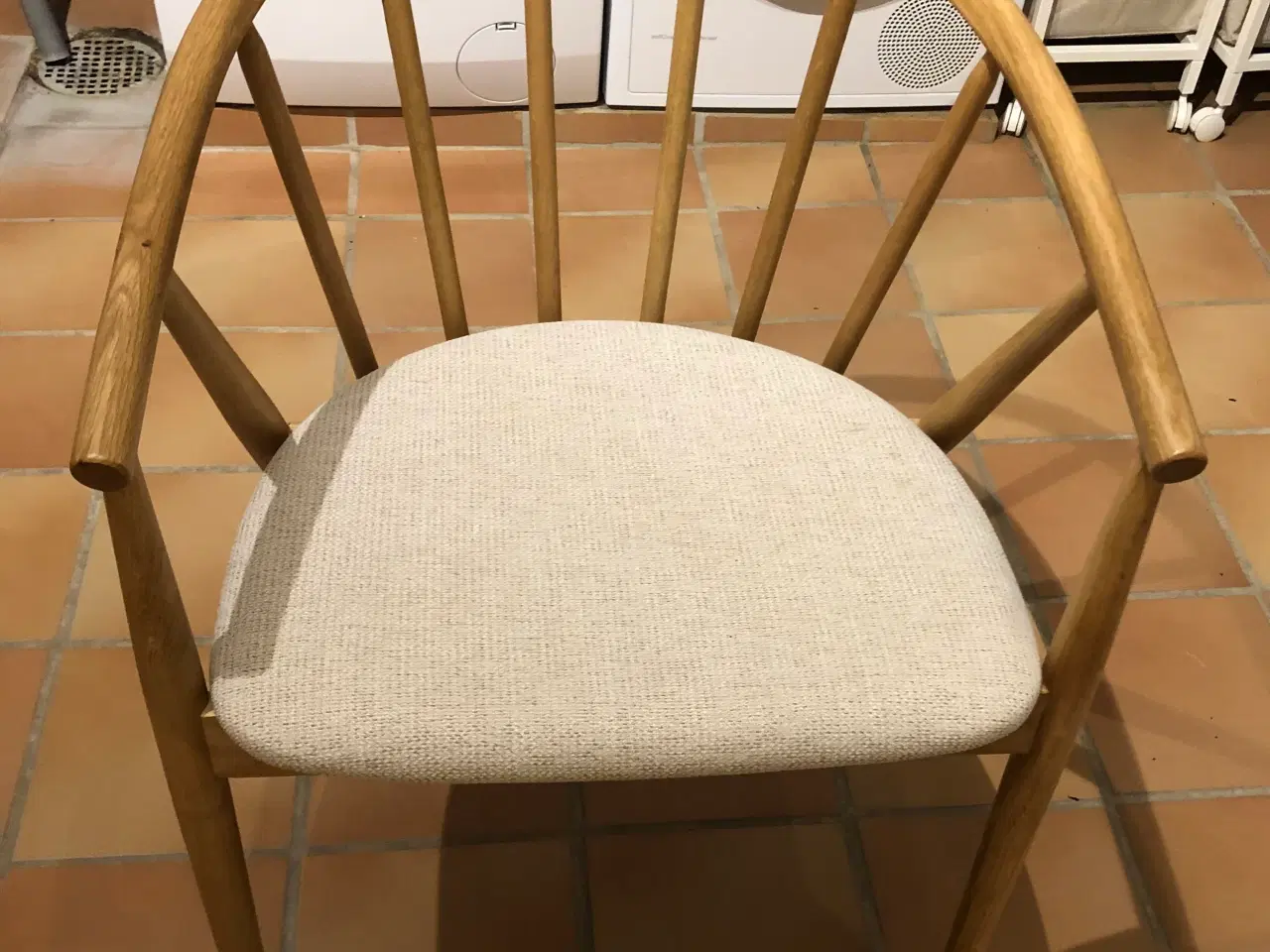 Billede 1 - Flotte spisebordsstole i massiv eg