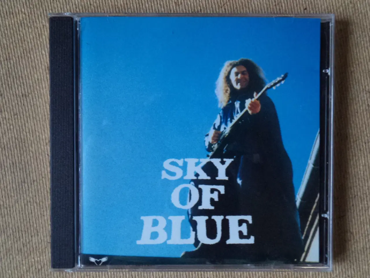 Billede 1 - Sky Of Blue ** Do. (flying heart 0012)     Flot og