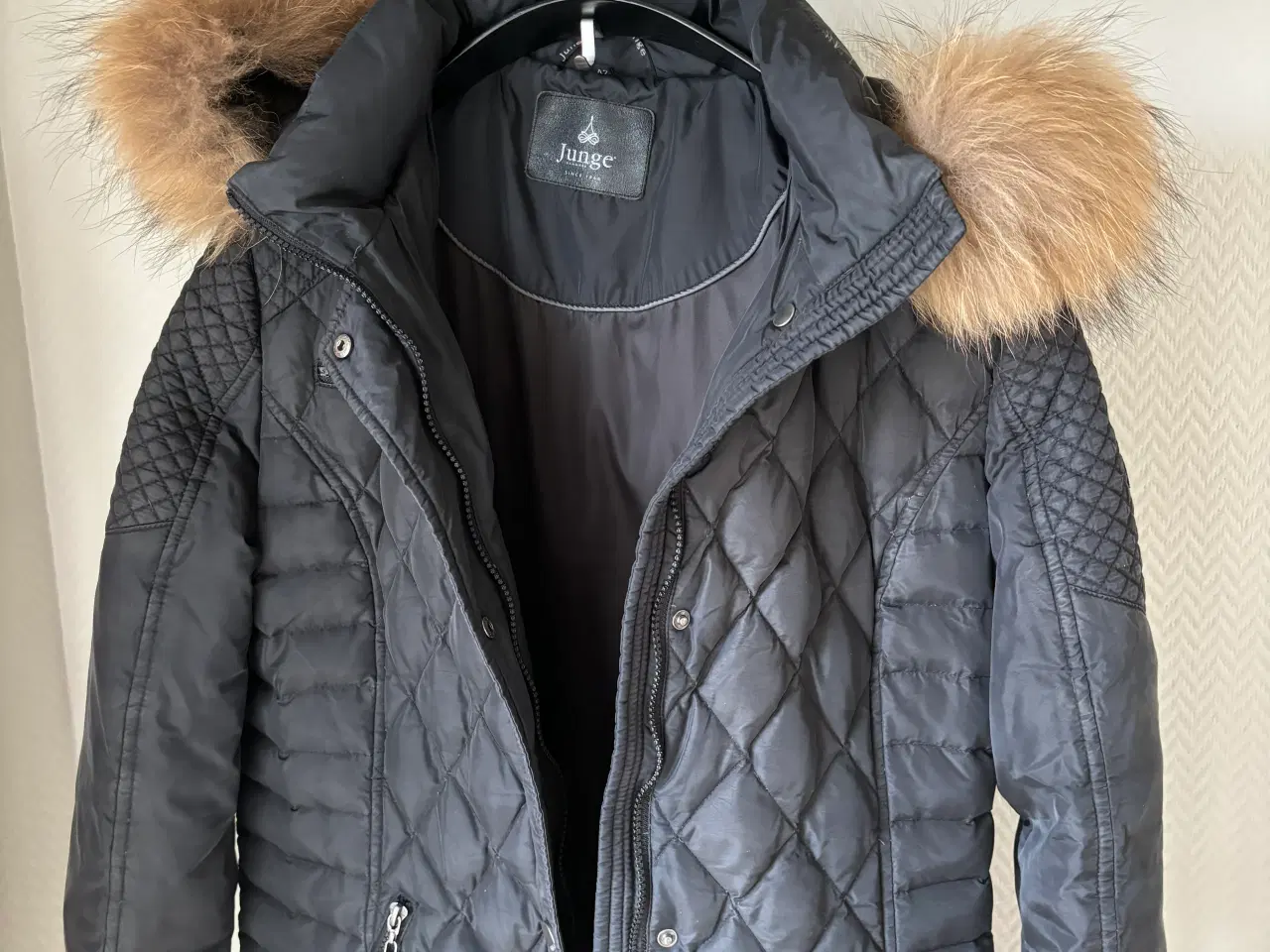 Billede 1 - Sort Junge dame, vinterfrakke