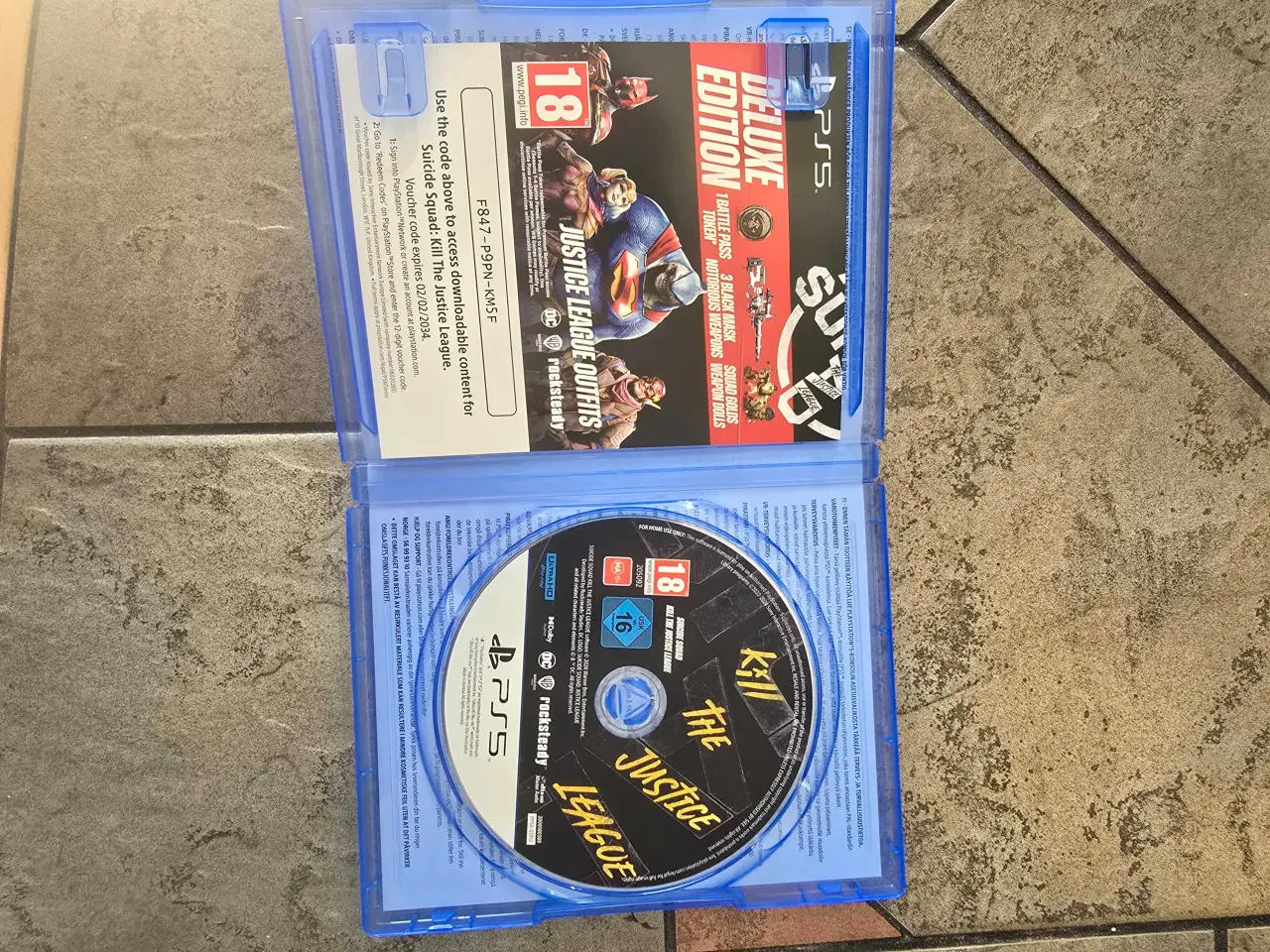 Billede 3 - Ps5 suicide squad Deluxe Edition 
