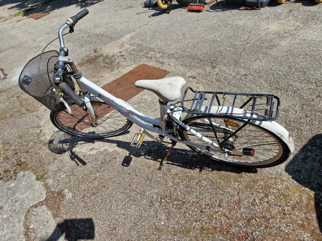 Billede 2 - Pigecykel MUSTANG DAGMAR