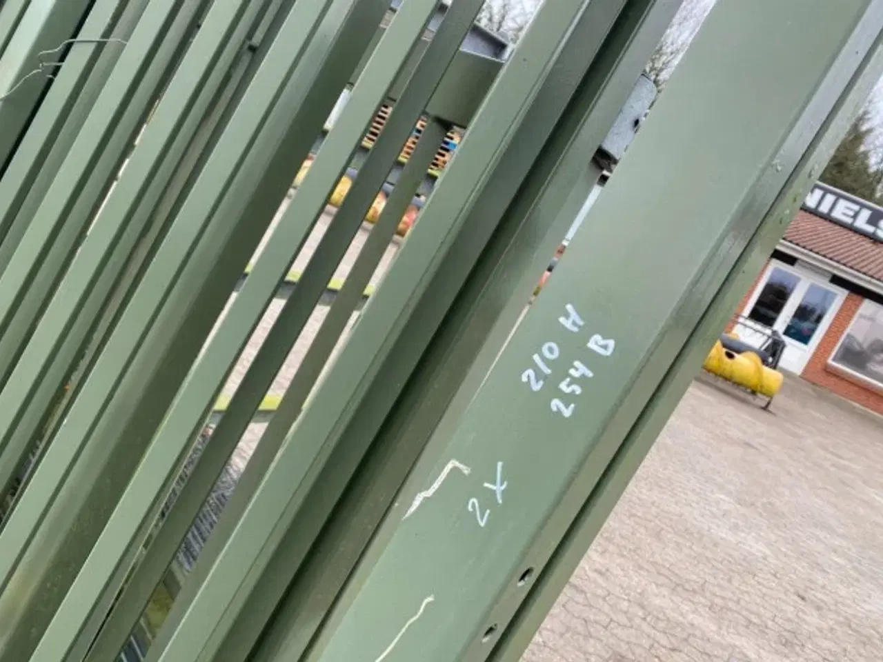 Billede 2 - Hegn 4 styk