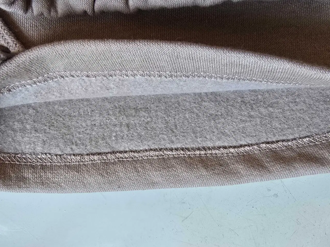 Billede 1 - Nyt fine Bukser /striktrøje 