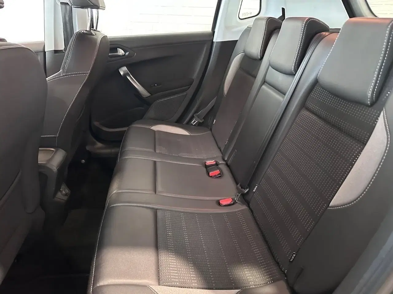 Billede 7 - Peugeot 2008 1,2 e-THP 110 Allure