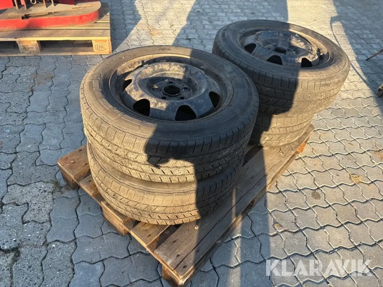 Billede 4 - Dæk med fælge Volkswagen T5/T6