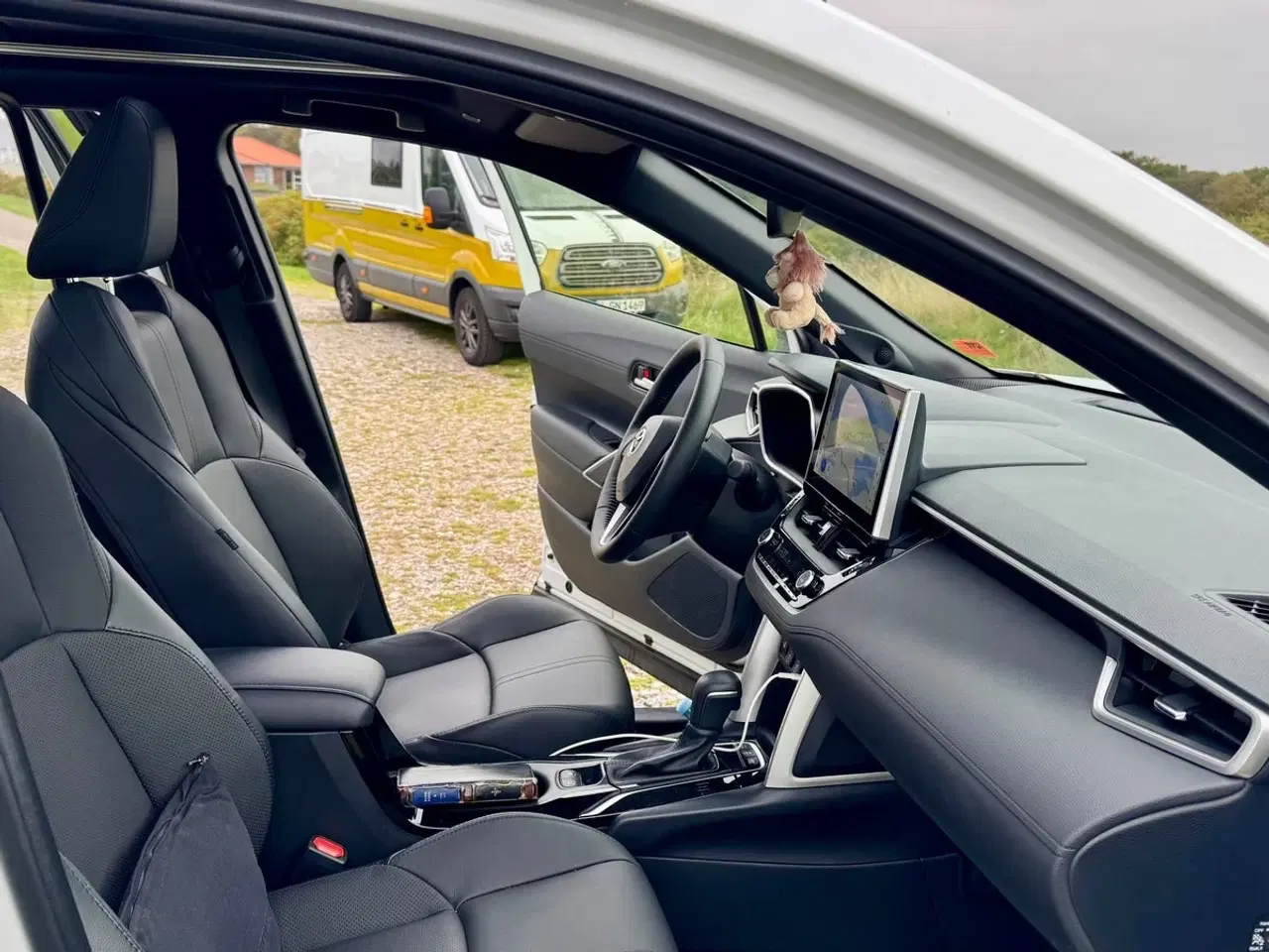 Billede 12 - Toyota Corolla Cross 2,0 Hybrid Elegant CVT Van