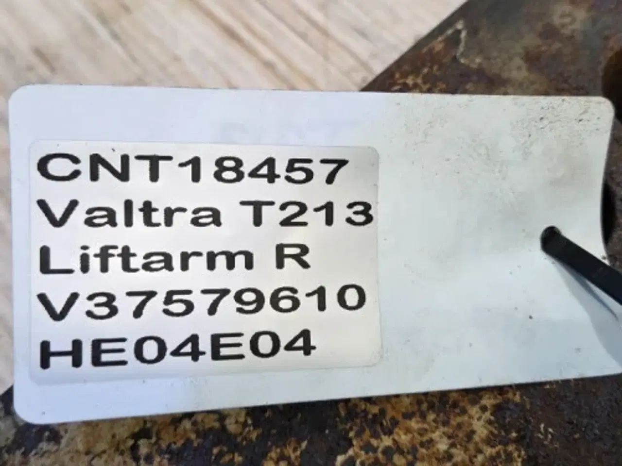 Billede 12 - Valtra T213 Liftarm R.  V37579610