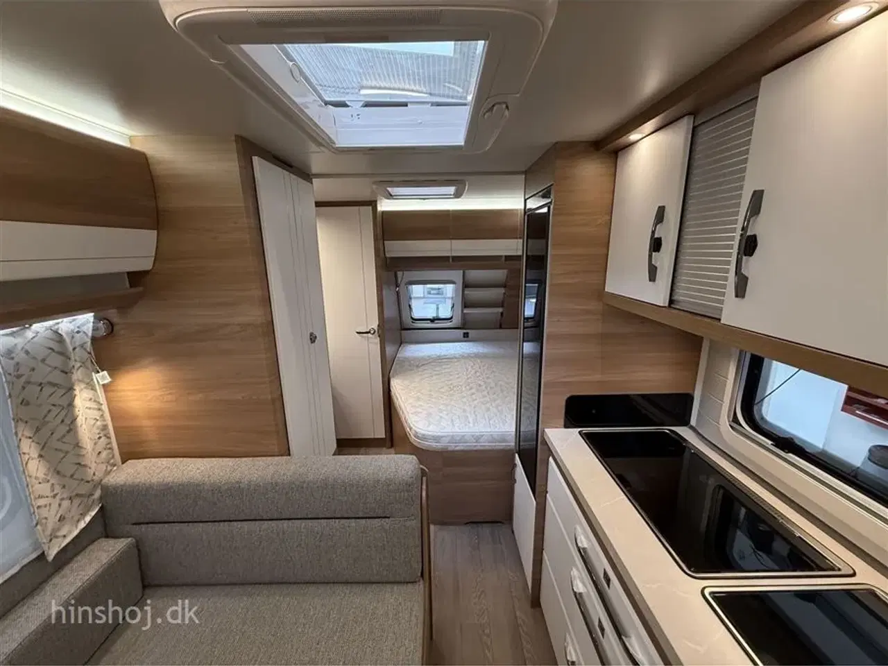 Billede 10 - 2023 - Hobby De Luxe 540 KMFe   Dejlig køjevogn med 2 køjer og dobbeltseng fra Hinshøj Caravan A/S