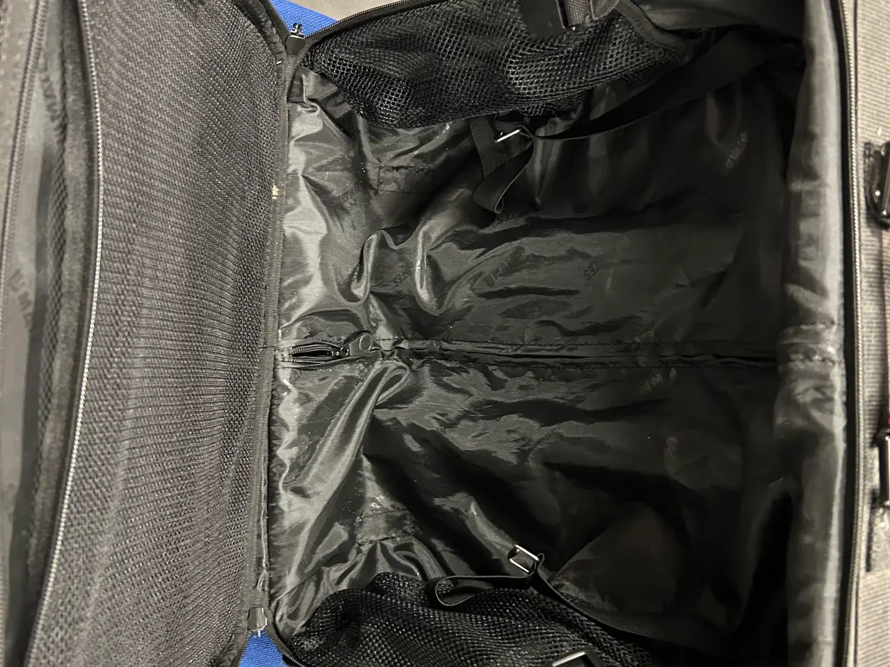 Billede 2 - Umates Roller kuffert - Pc taske