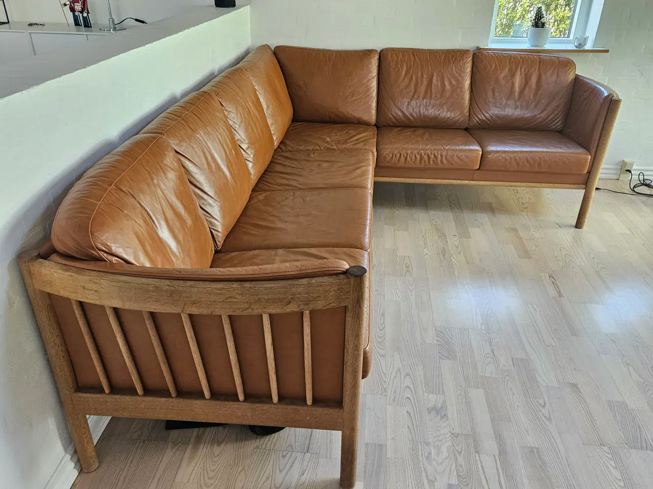 Billede 2 - Hjørnesofa læder/eg