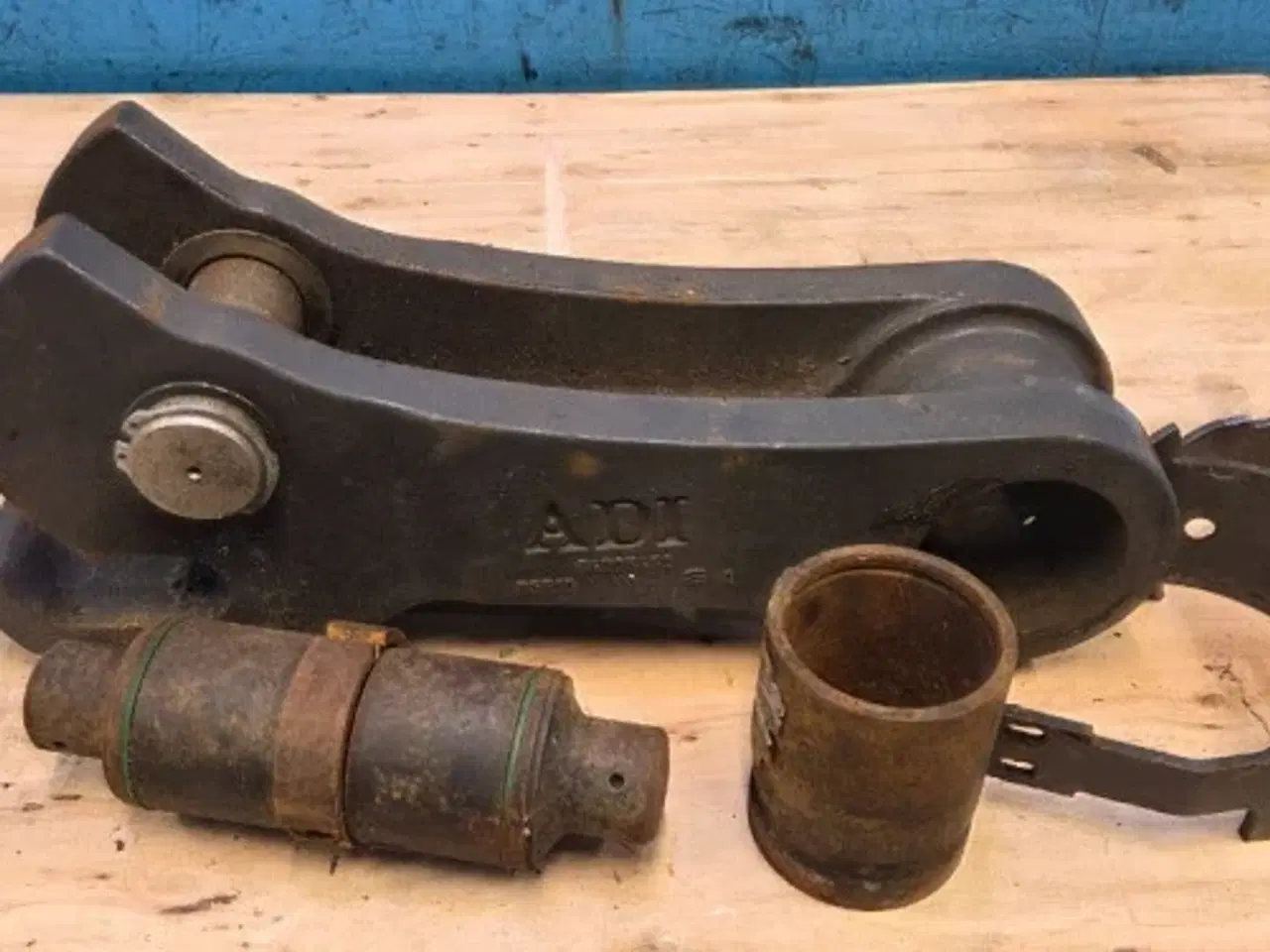 Billede 2 - Case 695SV Krog 84306466