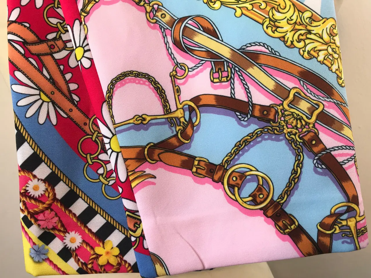 Billede 5 - Boutique Moschino, bukser, str 38