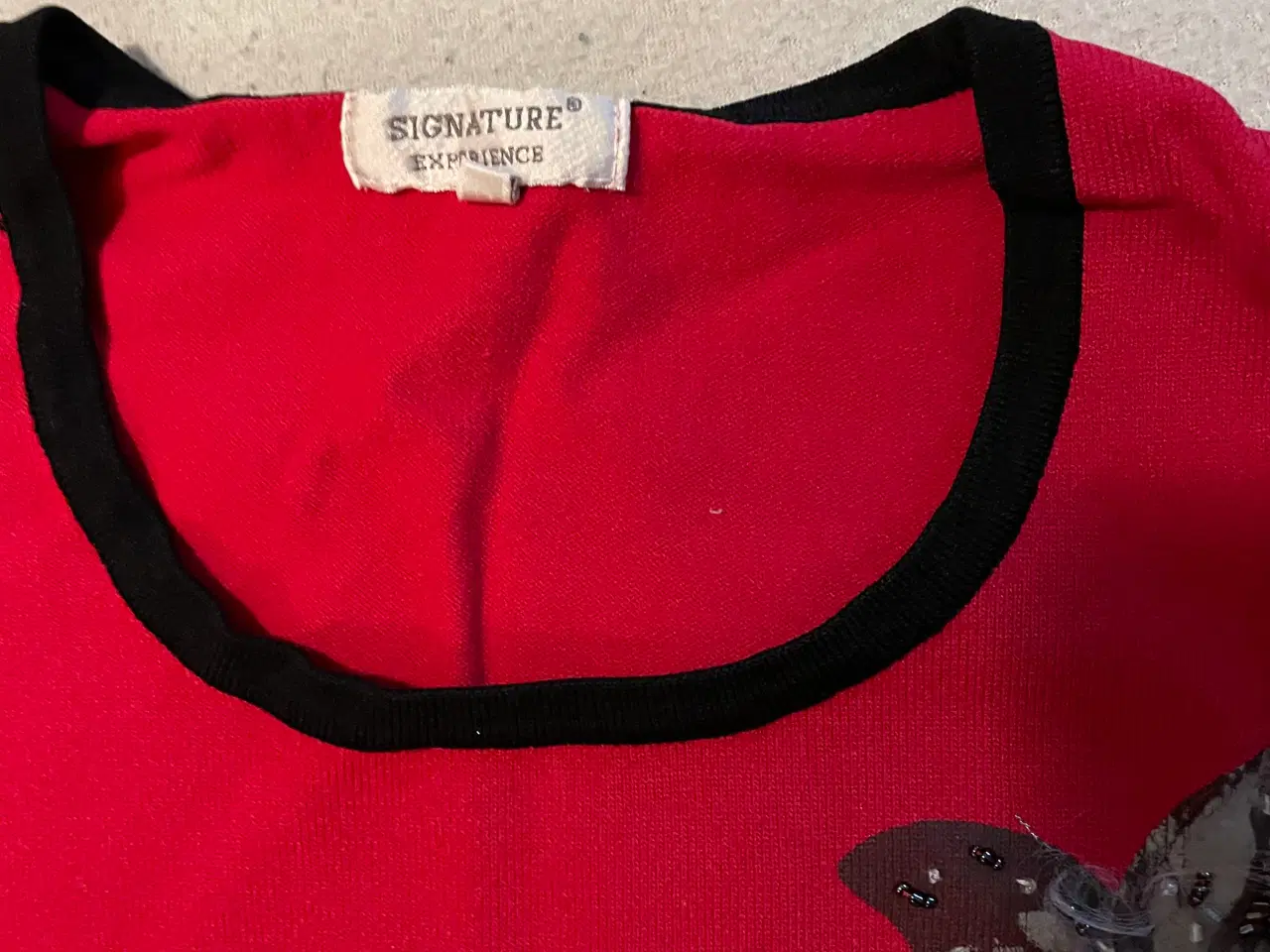 Billede 2 - Rød striktrøje