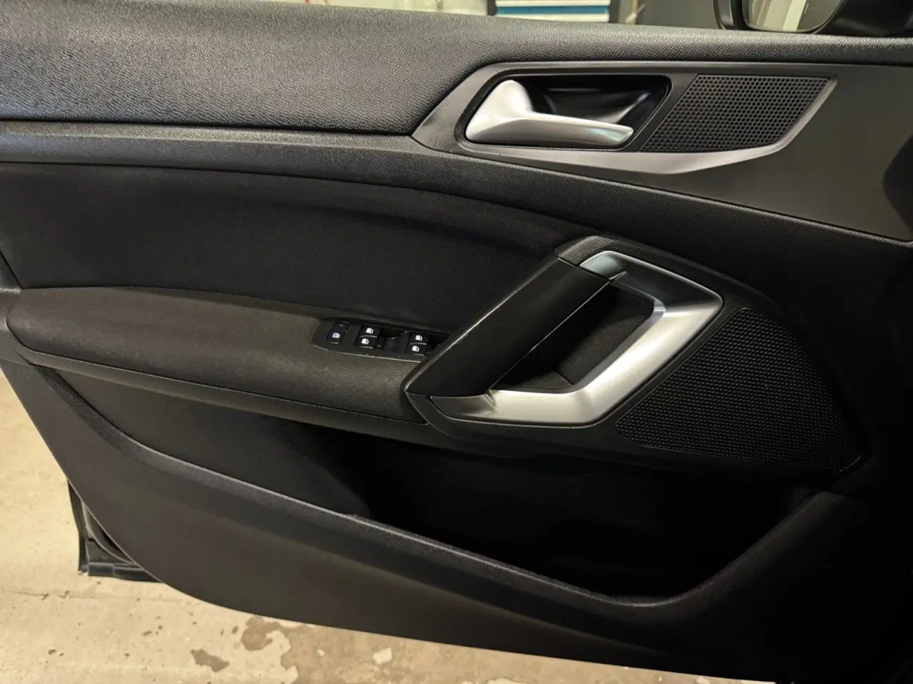 Billede 14 - Peugeot 308 1,6 BlueHDi 120 Allure