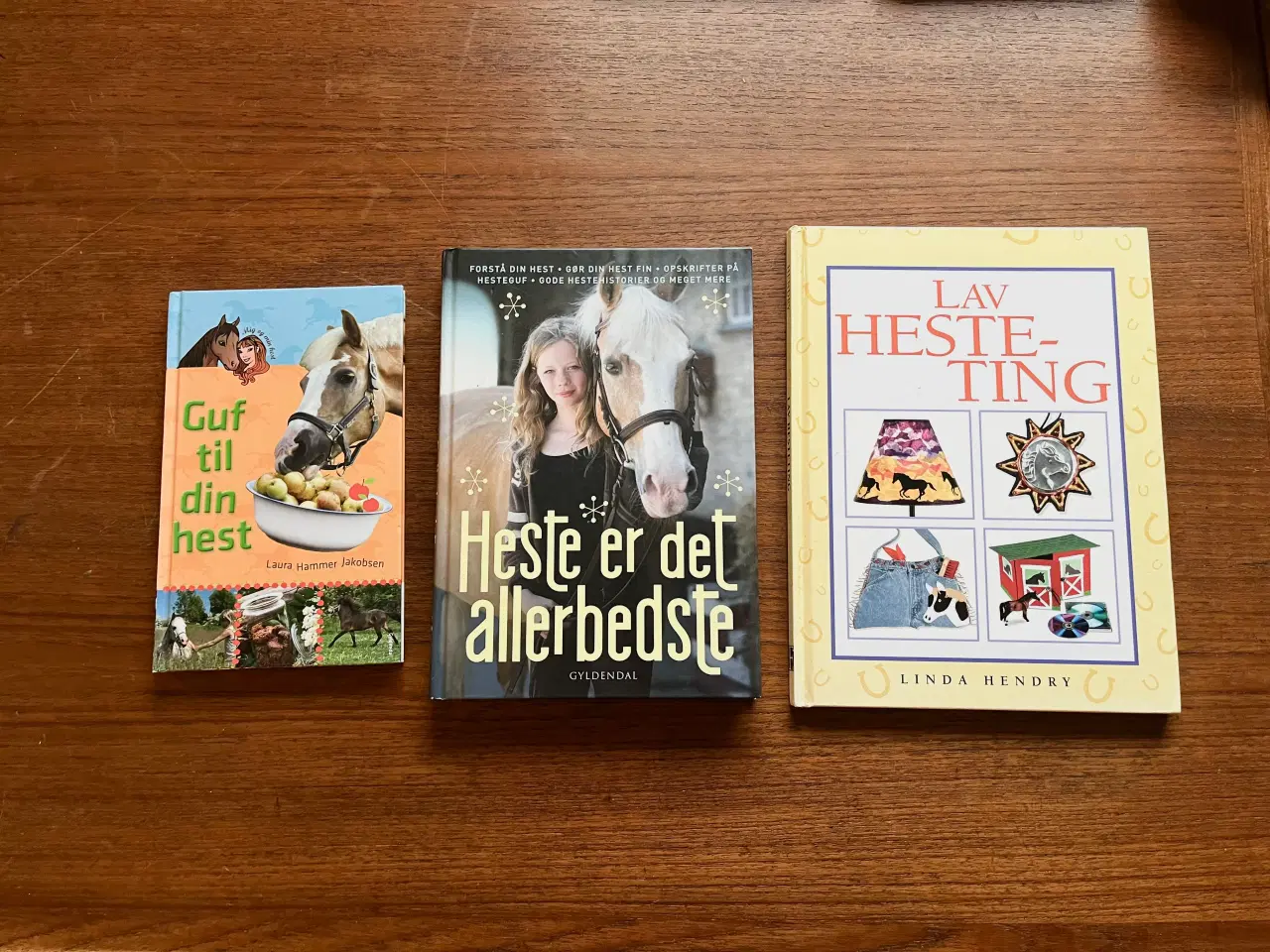 Billede 2 - Heste bøger