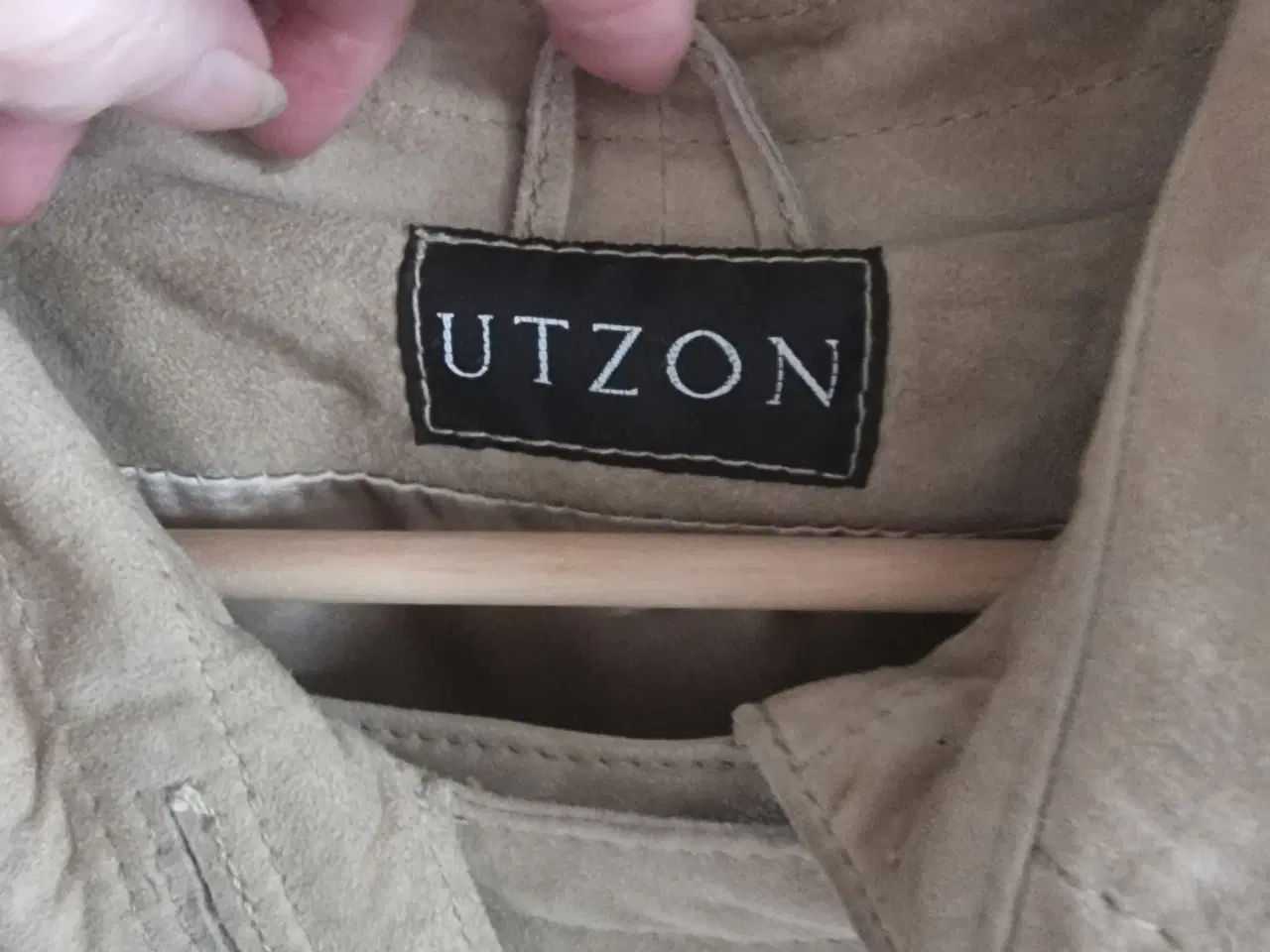 Billede 8 - Utzon  frakke Blød ruskind