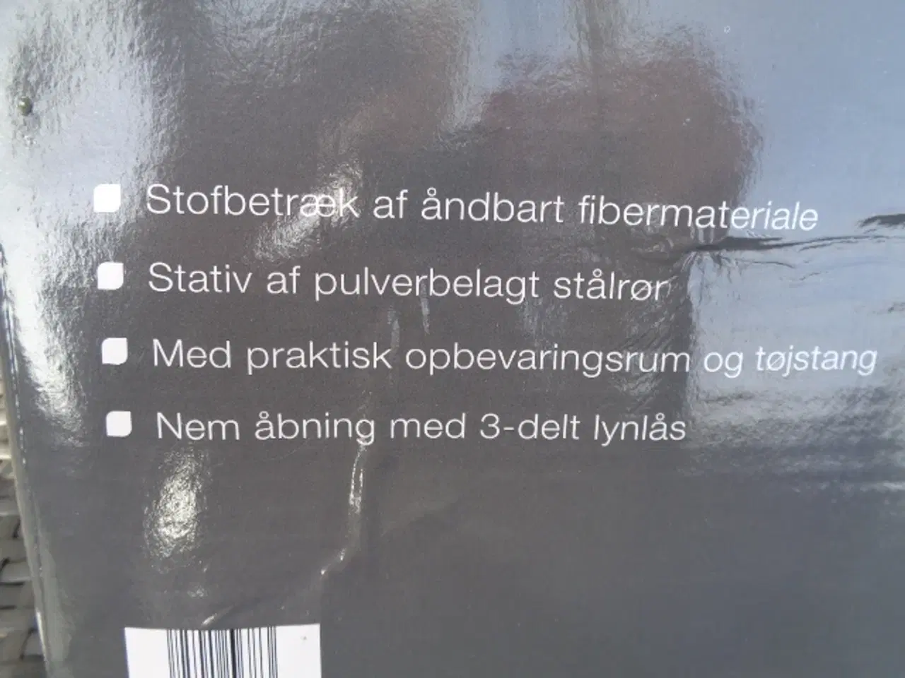 Billede 4 - Foldbart klædeskab