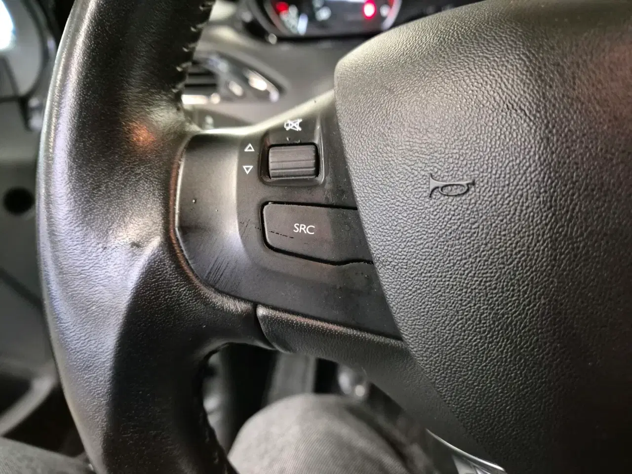 Billede 13 - Peugeot 208 1,5 BlueHDi Envy 100HK 5d 6g