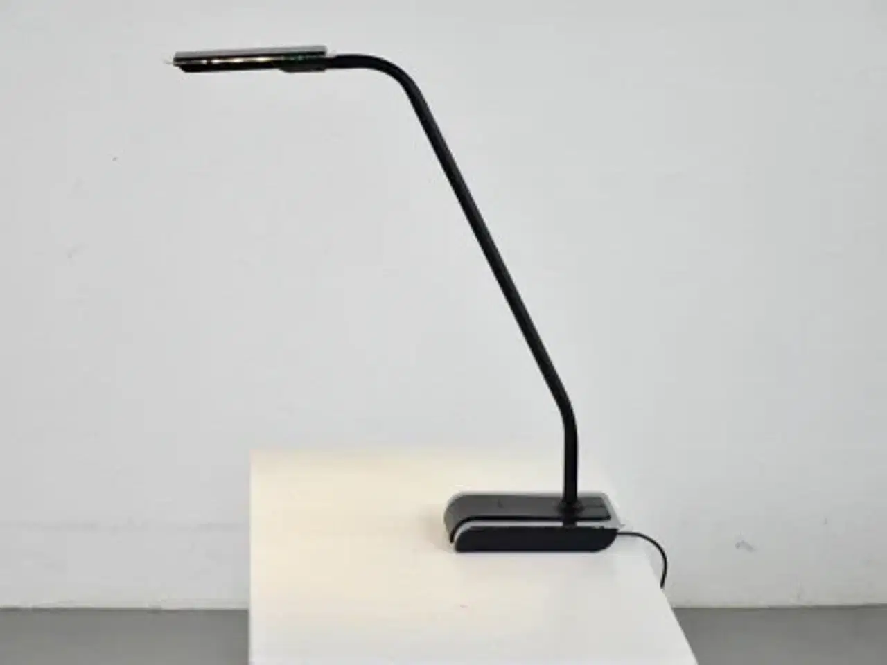 Billede 2 - Unilux bordlampe med touch-knap