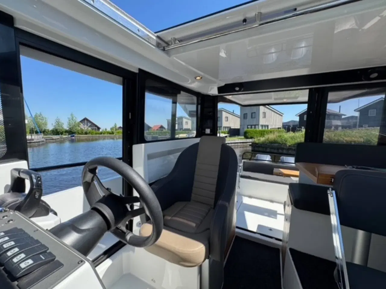 Billede 8 - Finnmaster Pilot 8 - 2 X F200 Yamaha/Udstyr