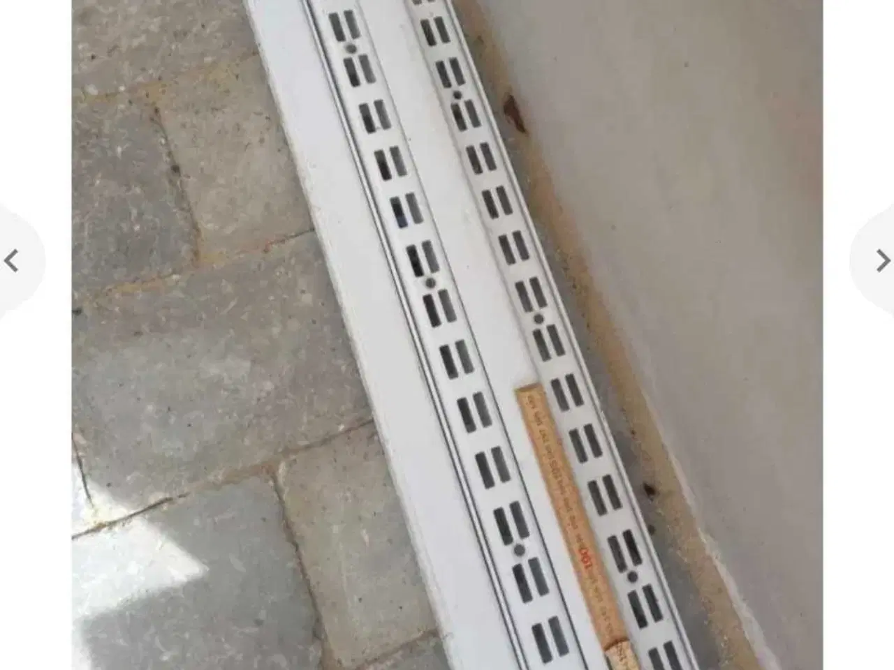 Billede 3 - Butiks reol  sælges  brugt  som work ind closet 